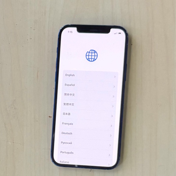 iPhone 12 Blue. Some scratches on the front a couple of minor cracks on the back - Picture 4 of 4